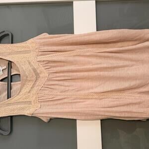 Maurices Women's Sleeveless Lace Detail Tank Top Medium